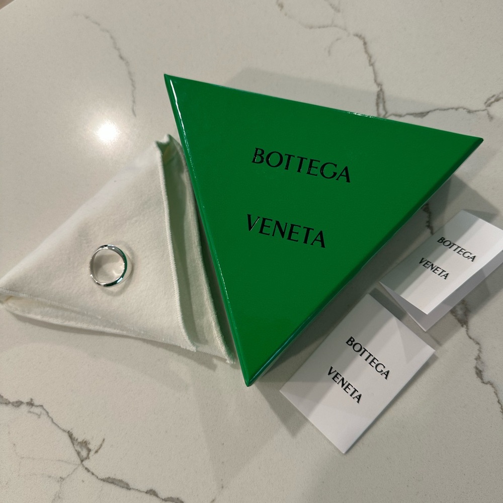 Bottega Veneta Sculptural Sterling Silver Ring